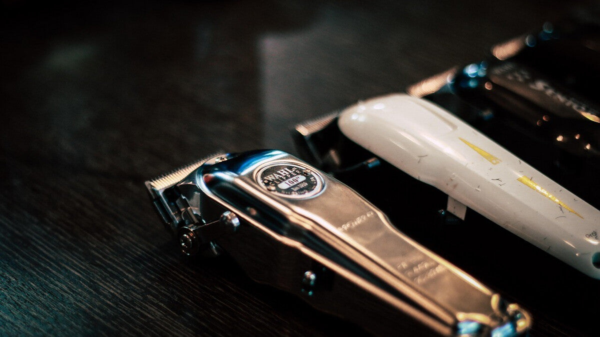 Wahl Haarschneider für Friseure und Friseure: Magic Clip, Senior, Metal-Version und neuester Vapor für vielseitiges Haartrimmen.